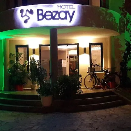 Hotel Bezay 2*